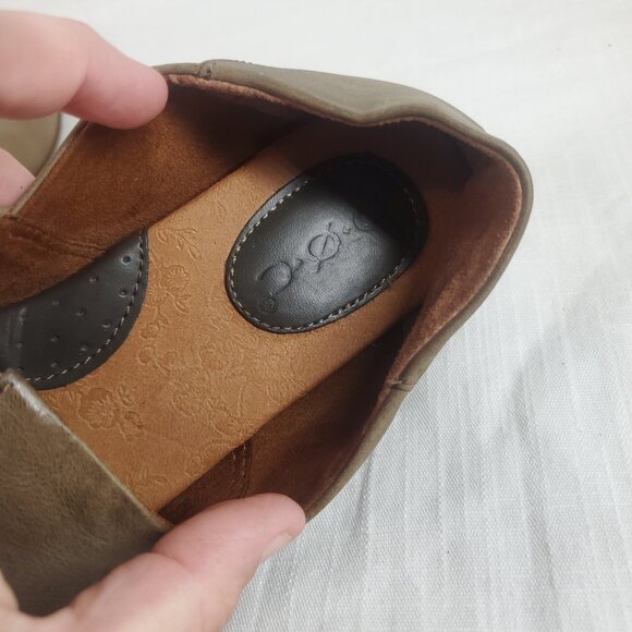 Boc Womens Suree Flats Slide Ons Green Leather Slit Top Sz 8.5 M - Picture 8 of 9